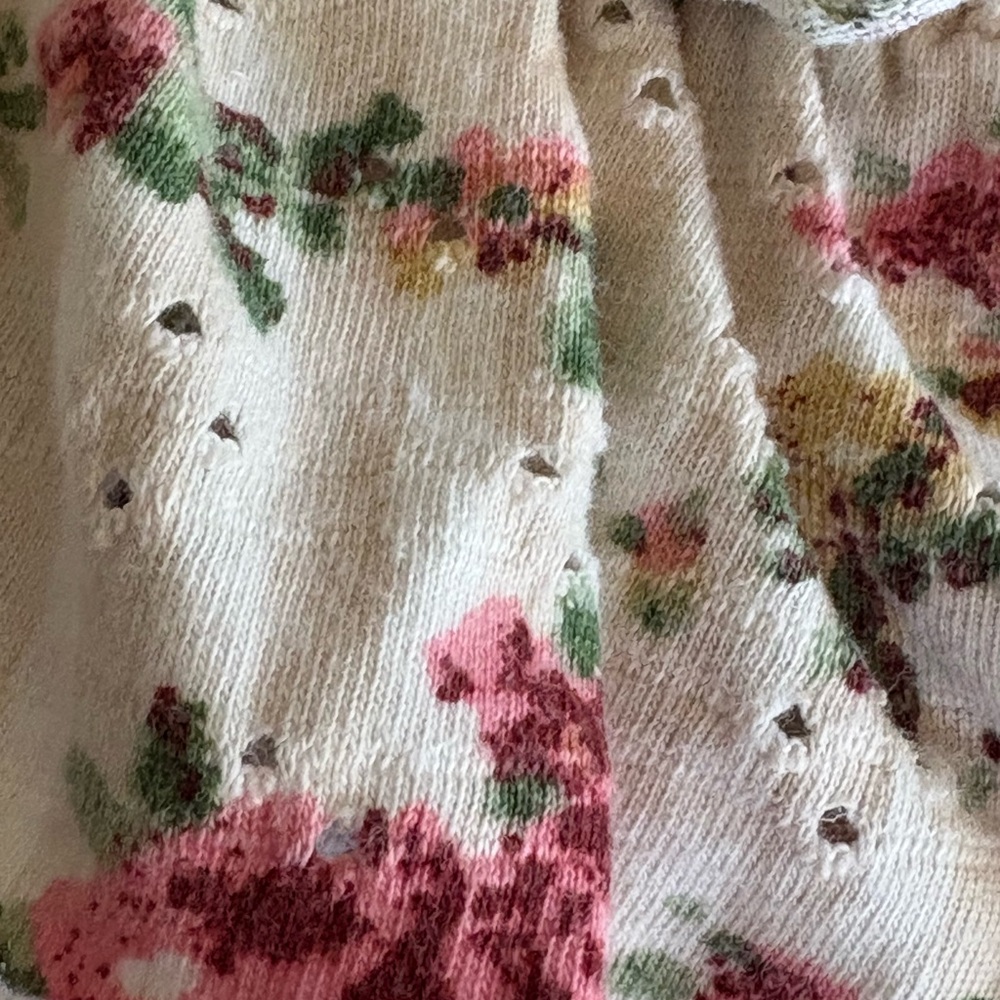 Free People FP Women’s Aster Floral Favorite Girl Ruffled Smocked Top Large L - Picture 13 of 14